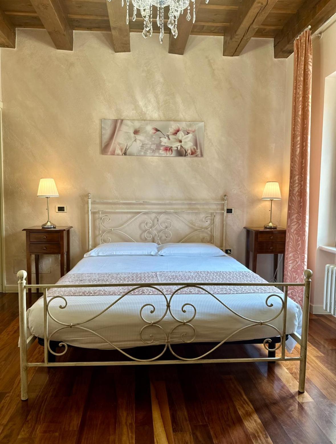 Relais Ponte Pietra 2*