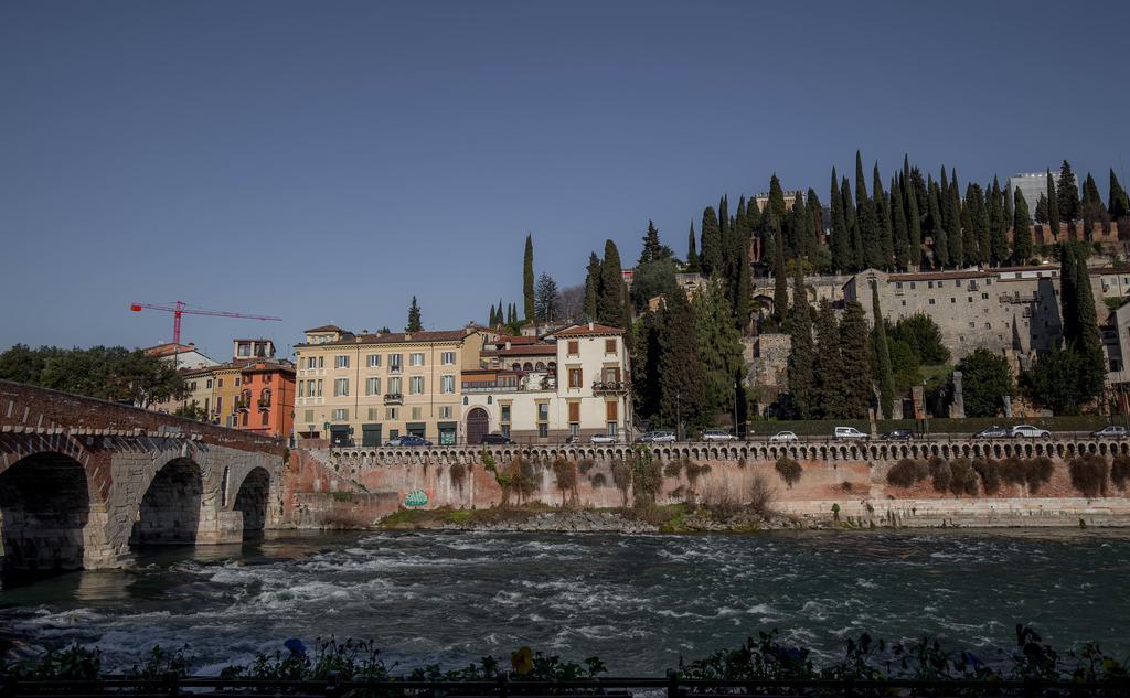 Bed and breakfast Relais Ponte Pietra 2*